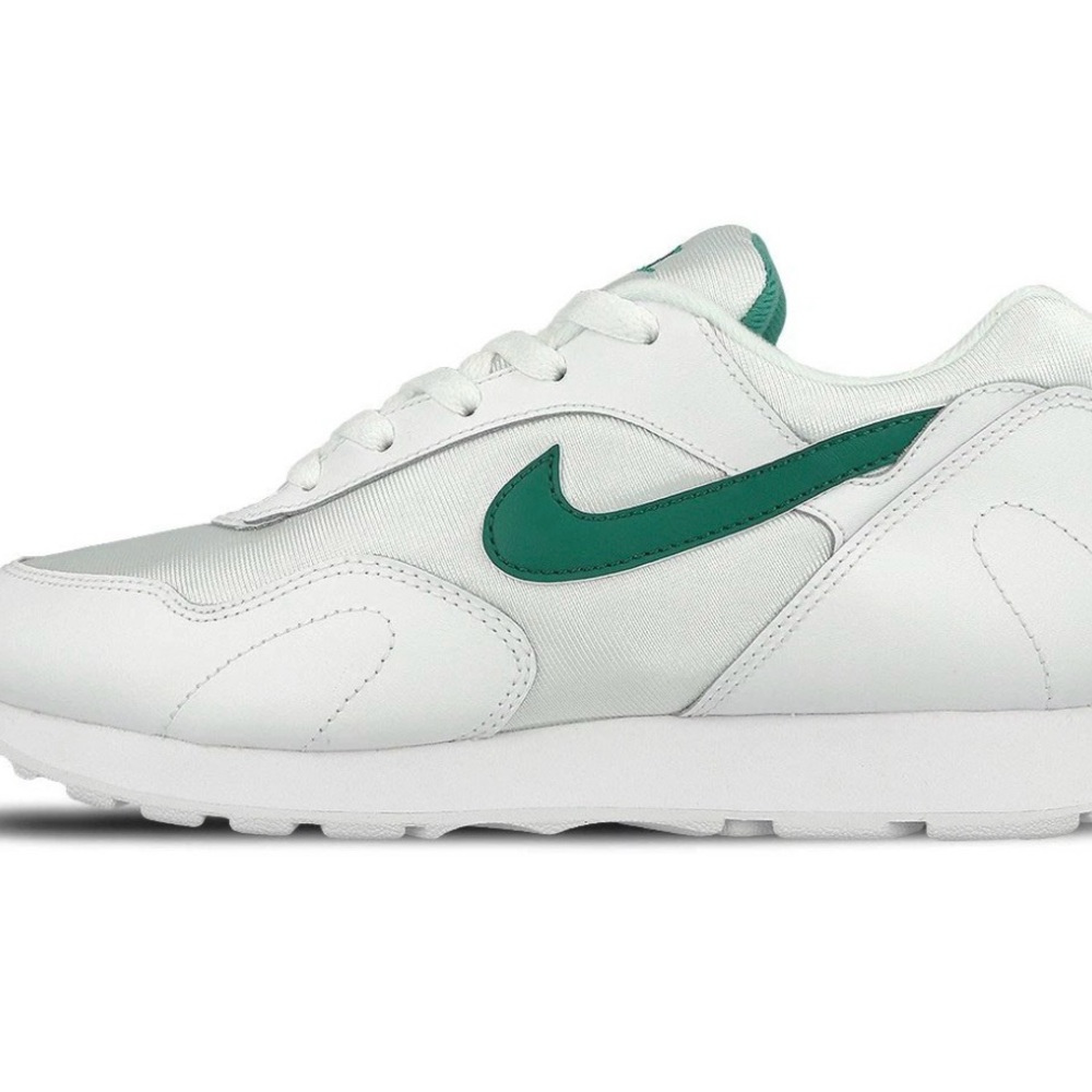Nike White and Green Athletic Shoes